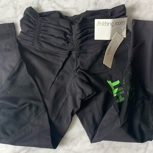 NWT Fhitting room Black/Chill by WIll love crop leggings  size Small